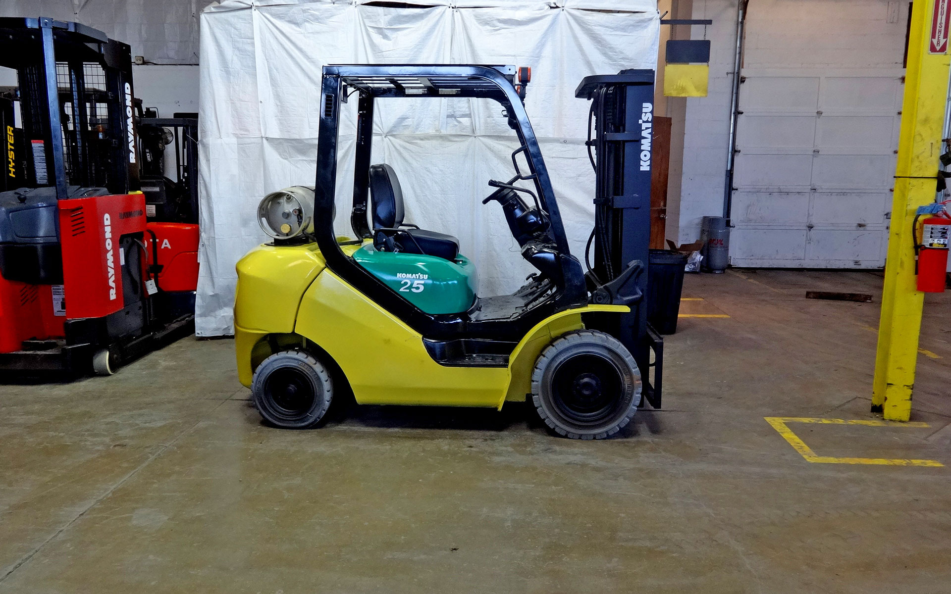 2011 Komatsu FG25T-16 Forklift on Sale in Idaho