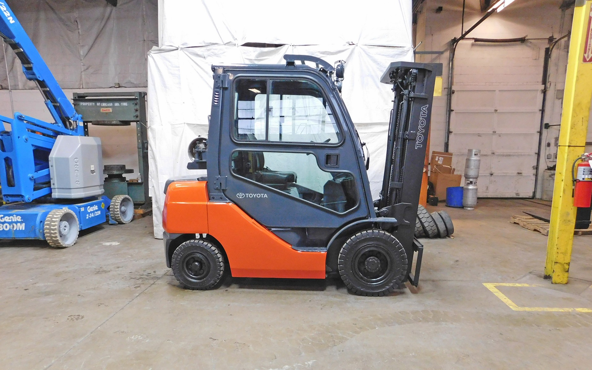  2011 Toyota 8FGU25 Forklift on Sale in Idaho