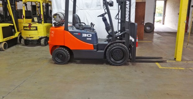 2009 Doosan G30E-5 Forklift on Sale in Idaho