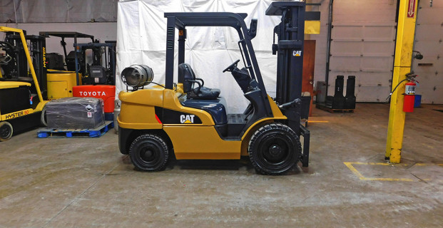 2008 Caterpillar P7000 Forklift on Sale in Idaho