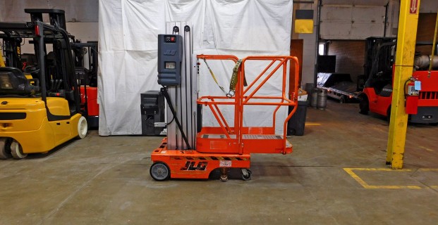 2000 JLG 15SP PErsonal Lift on Sale in Idaho