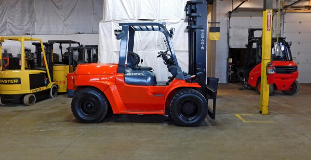 2007 Toyota 7FDU70 Forklift on Sale in Idaho