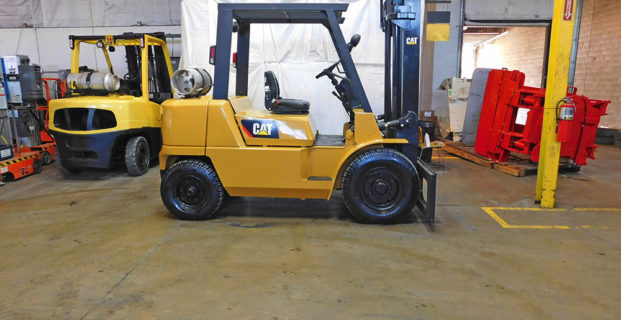 2004 Caterpillar GP40K Forklift on Sale In Idaho